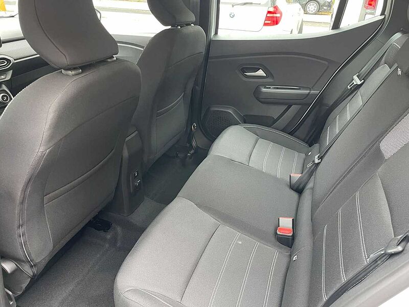 Dacia Sandero III Journey TCe 90 CVT inkl. Winterräder