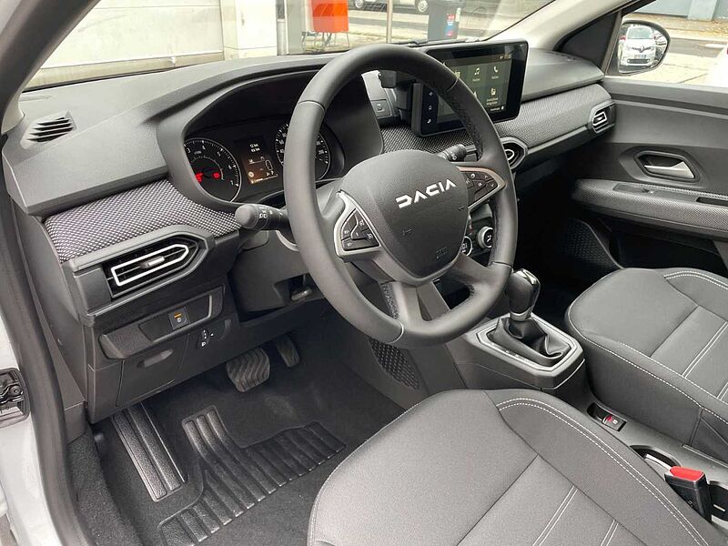 Dacia Sandero III Journey TCe 90 CVT inkl. Winterräder